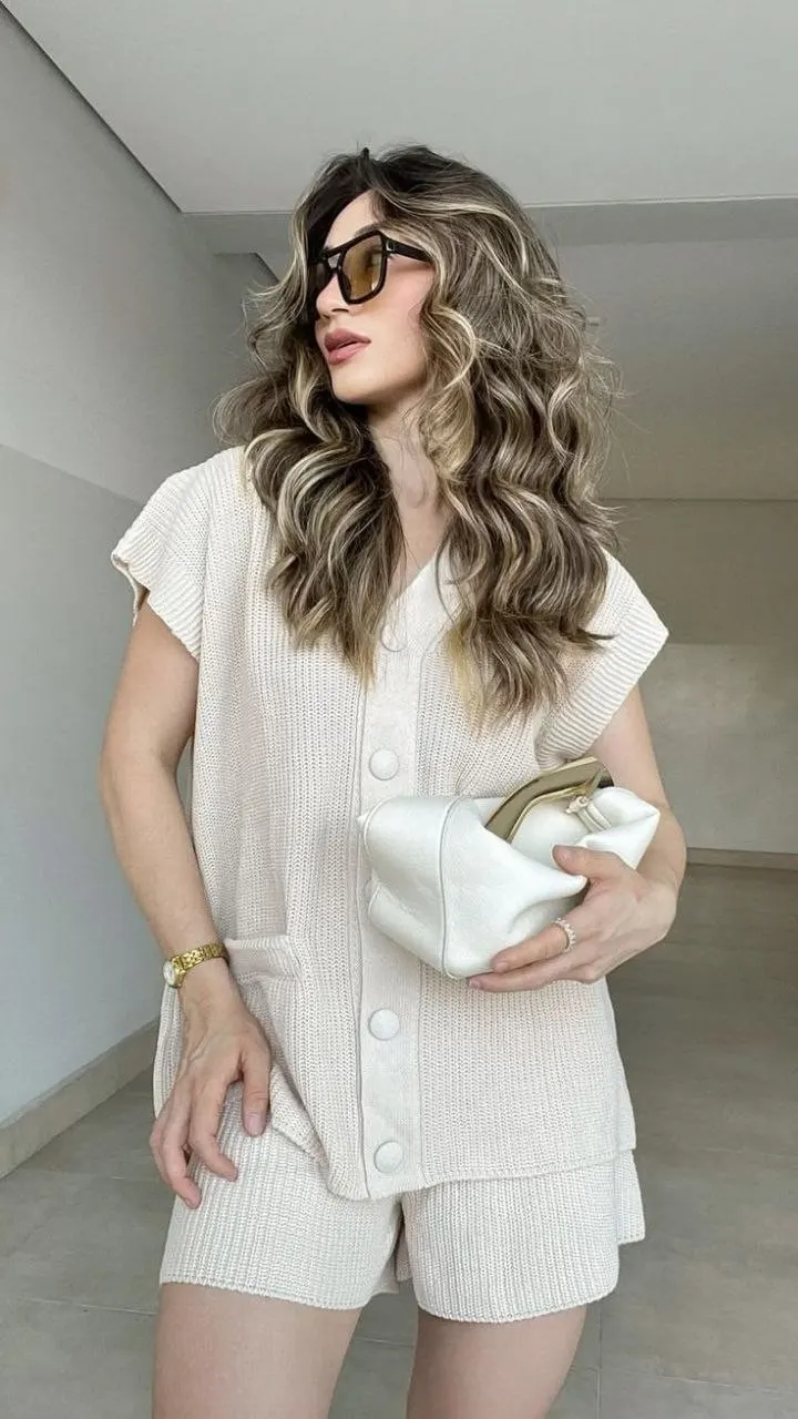 Conjunto Tricot Feminino Shorts e Max Colete com Botões Camisa Blusa Moda Feminina Verão Confortável novo 2025