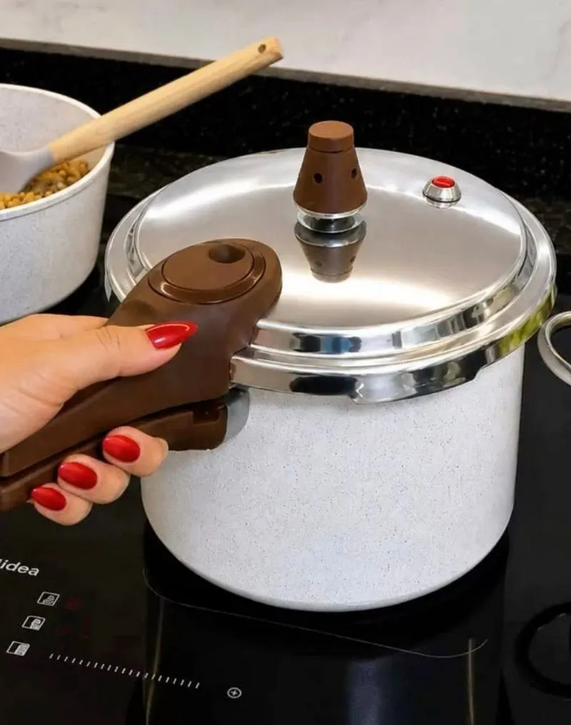 Panela de Pressão Brinox Ceramic Life 4,2L Vanilla para Indução