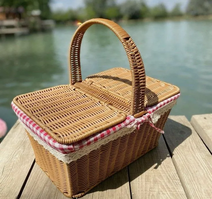 Kit Cesta Piquenique Vime C/ Forro 43x25x16cm + Toalha Xadrez
