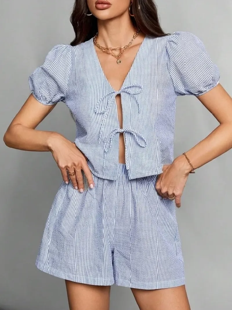 Conjunto Feminina Blusa Listrado De Shorts Casuais Com Nó De Gravata Frente - QUALY