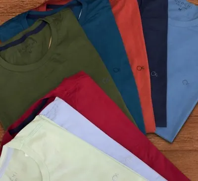 Camiseta Masculina Básica Slim Algodão - Várias Cores Ogochi