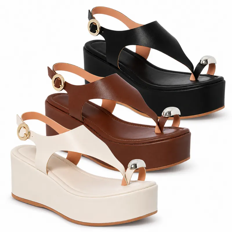Sandália Plataforma Feminina Fivela Anabela Moderna Enfeite Metalizado Tamanco