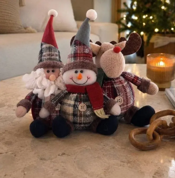 3Pçs Conjunto De Boneca De Pelúcia De Natal Papai Noel Boneco De Neve Rena Sentado Xadrez Casa Mesa Decoração Presente