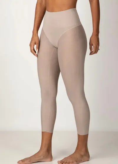 Calça Liz Capri Modeladora Invisible Control Liz 74383
