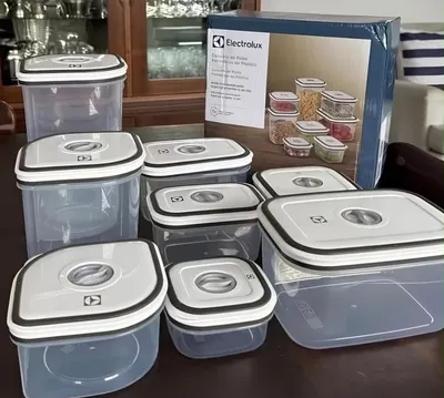 > Kit com 8 potes herméticos Electrolux!