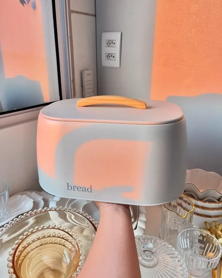 Porta Pão Bege Tampa Com Alça Bambu Sense Metalla Bread Metal Liso OU Presente Casamento Decoração