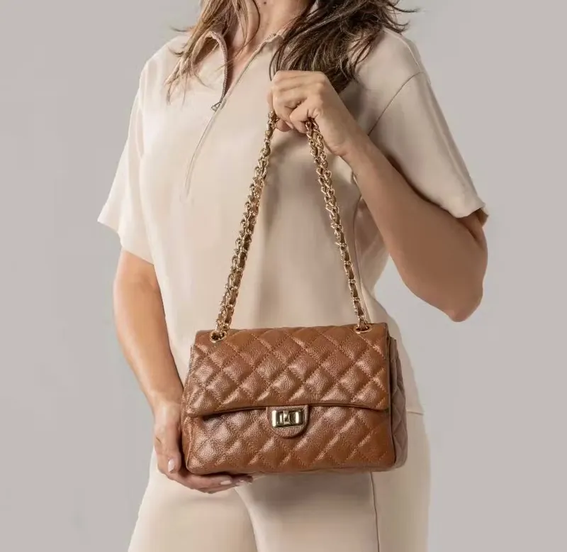 Bolsa Feminina Couro Legítimo Vittal Barbara Design Matelassê
