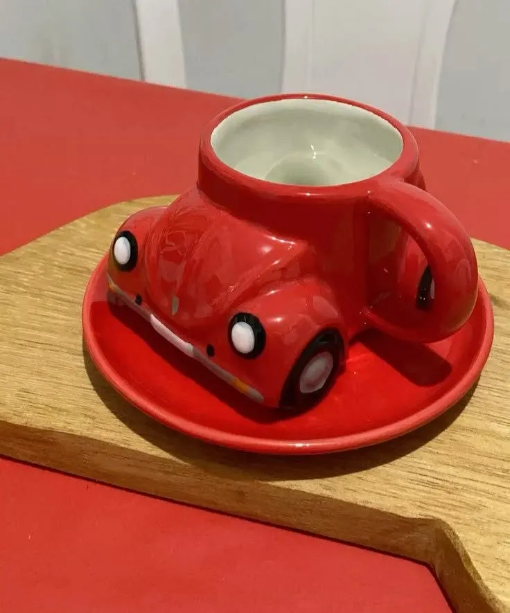 xicara em formato de fusca porcelana 200ml cores