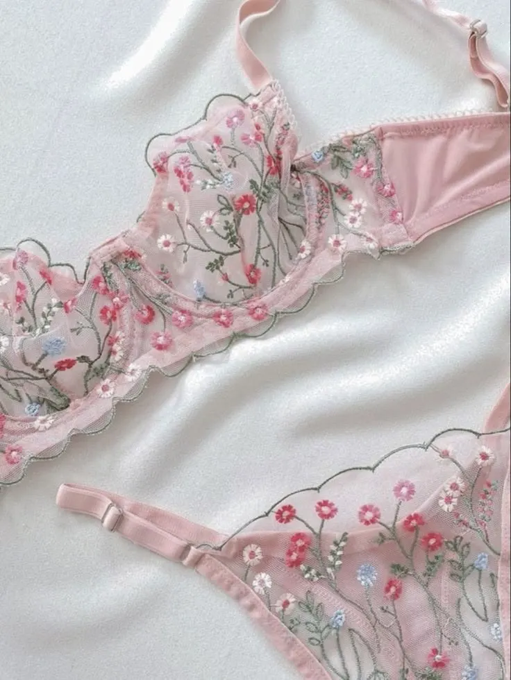 Conjunto De Lingerie Roupa Íntima Gringa Sutiã Calcinha Com Aro Moda